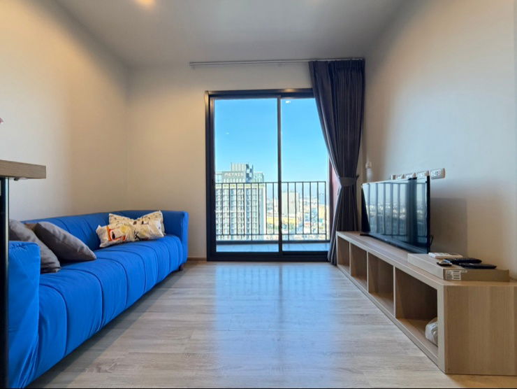 Condo for rent in  The Base Garden Rama 9 – Airport Rail Link Ramkhamhaeng Station