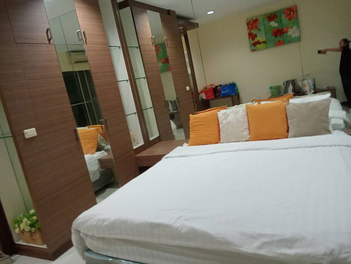 P-43686 Condo for rent The Address Siam fully furnished (Confirm again when visit).