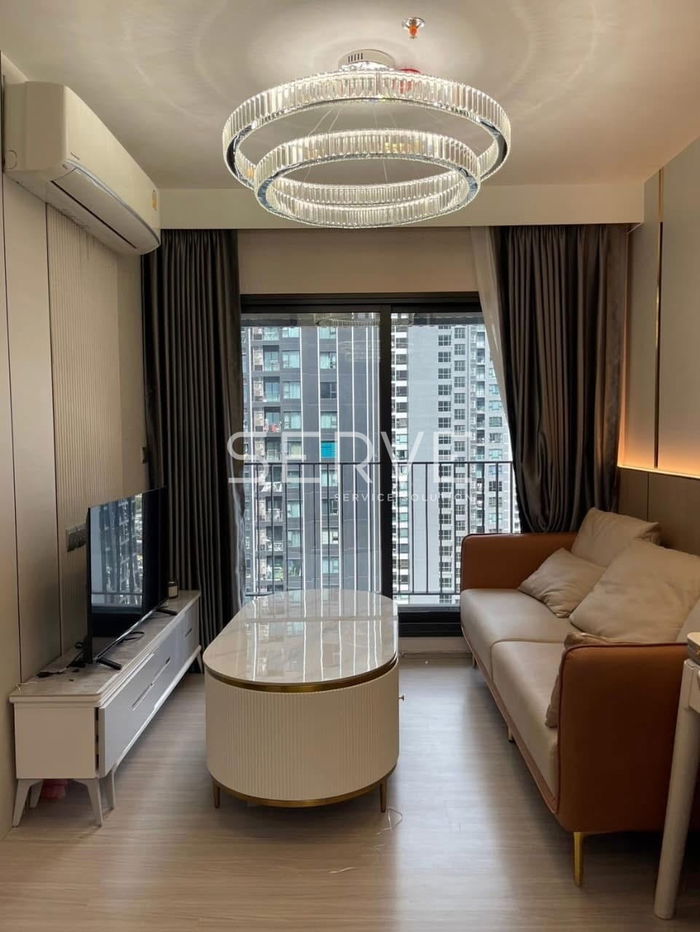 1 Bed Large Room City View Fully furnished Good Location Close To MRT Phra Ram 9 350 m. @ Life Asoke Hype