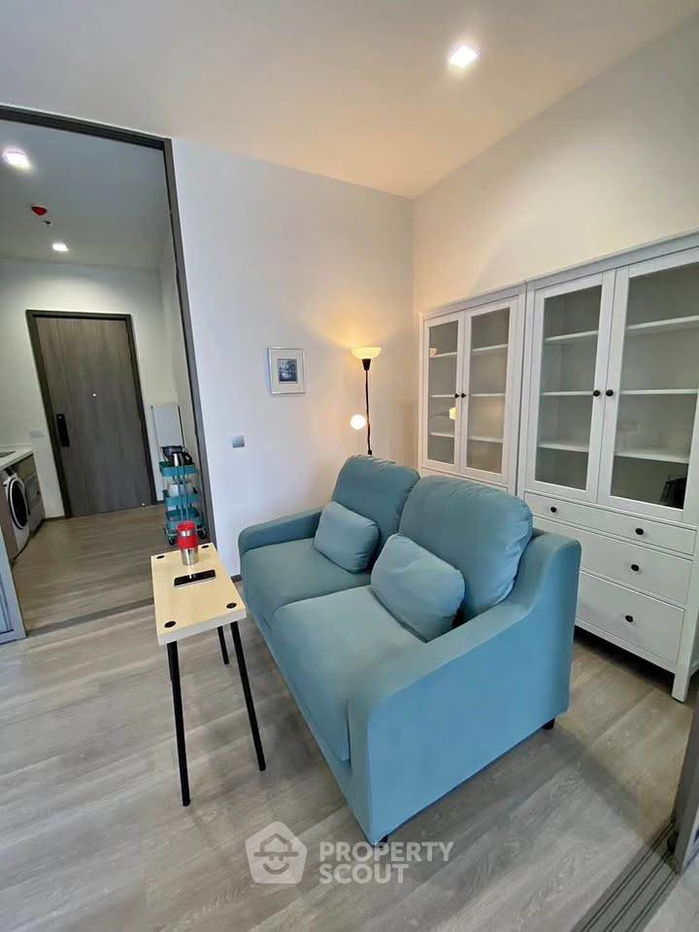 1-BR Condo at Rhythm Charoenkrung Pavilion near BTS Saphan Taksin (ID 2464386)