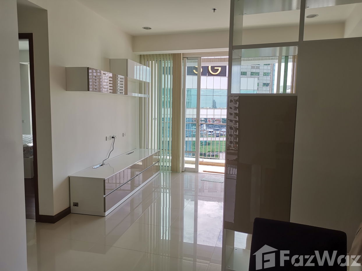 1 Bedroom Condo for rent at Baan Rajprasong 1053882