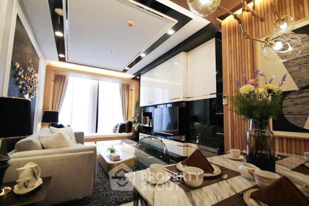 1-BR Condo at Noble Ploenchit near BTS Phloen Chit (ID 512104)