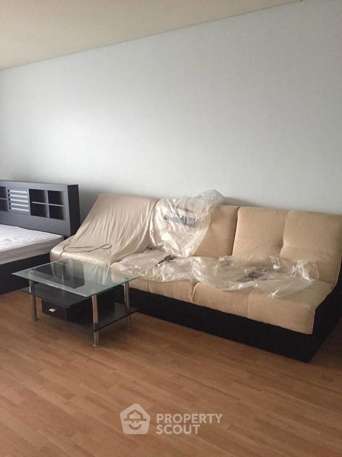 Studio Condo နှင့် Bang Name (ID 385462)