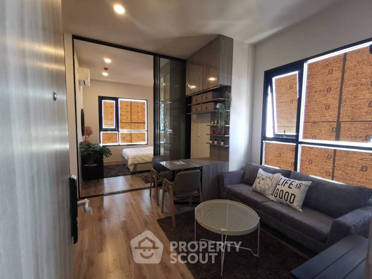 1-BR Condo at Knightsbridge Prime Ratchayothin near BTS Ratchayothin (ID 513610)
