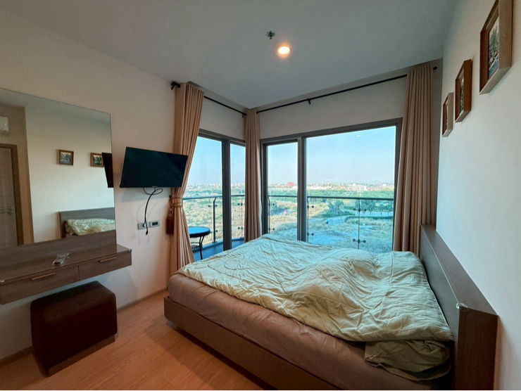 The Symphony 2 bedrooms, 2 bathrooms, mountain view, beautifully decorated, ready to move in