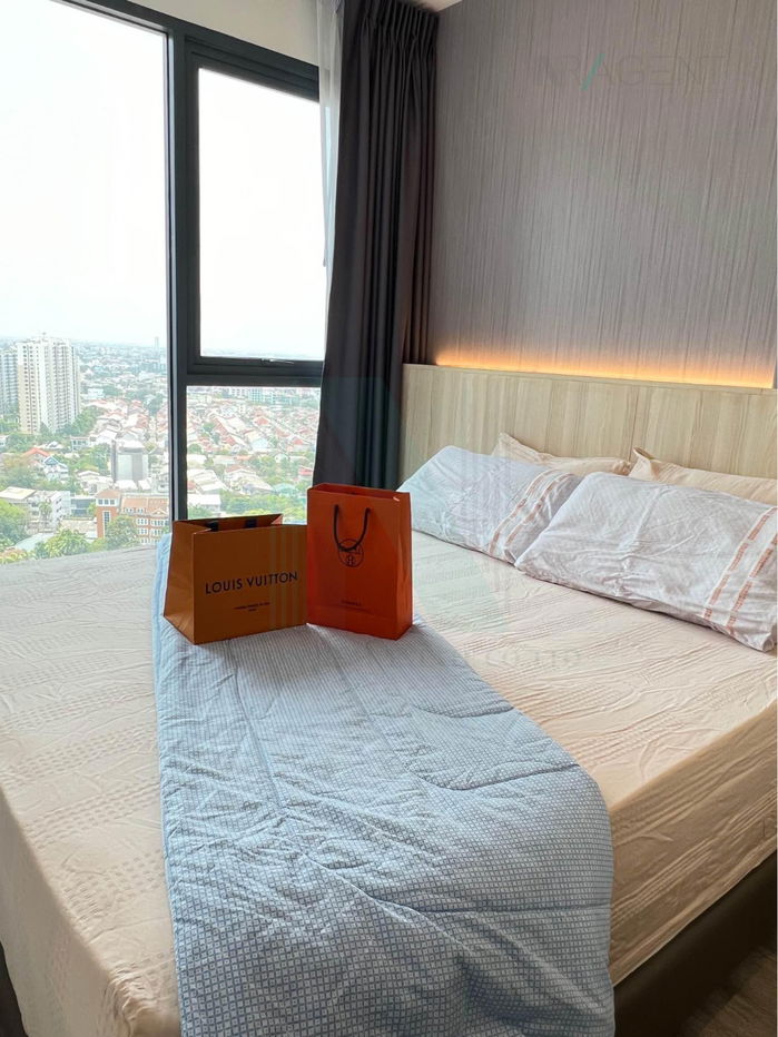 Condo for rent: Ideo Mobi Sukhumvit 66, Building 1, Floor 22, 1 bedroom, size 35 sq m, near 101 The Third Place