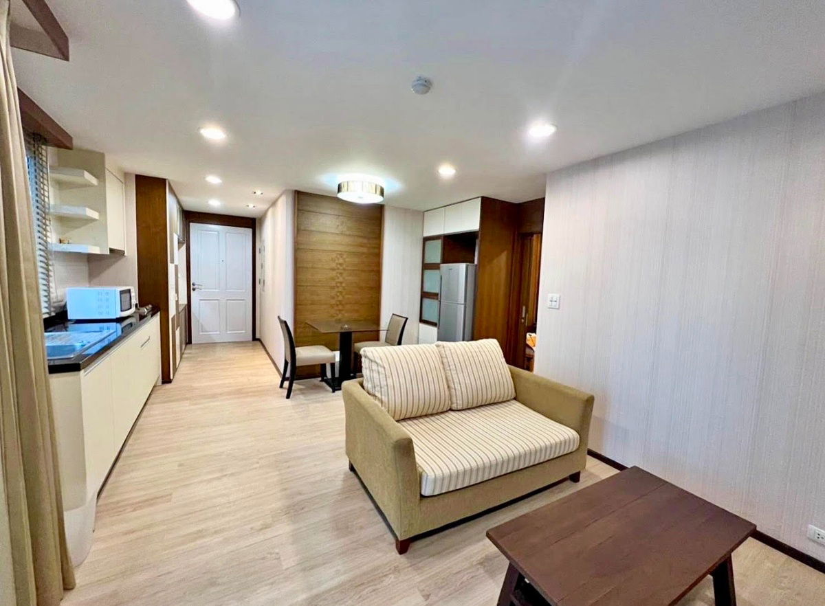 code : E98 The Aree Condominium