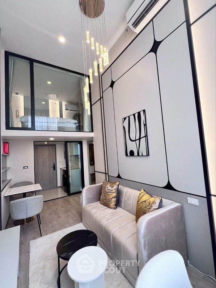 1-BR Condo at SOHO Bangkok Ratchada near MRT Huai Khwang (ID 2460362)