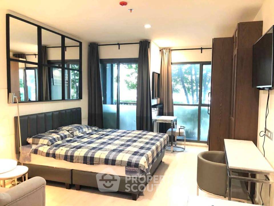 Studio Condo at Rhythm Rangnam near BTS Victory Monument (ID 2458082)