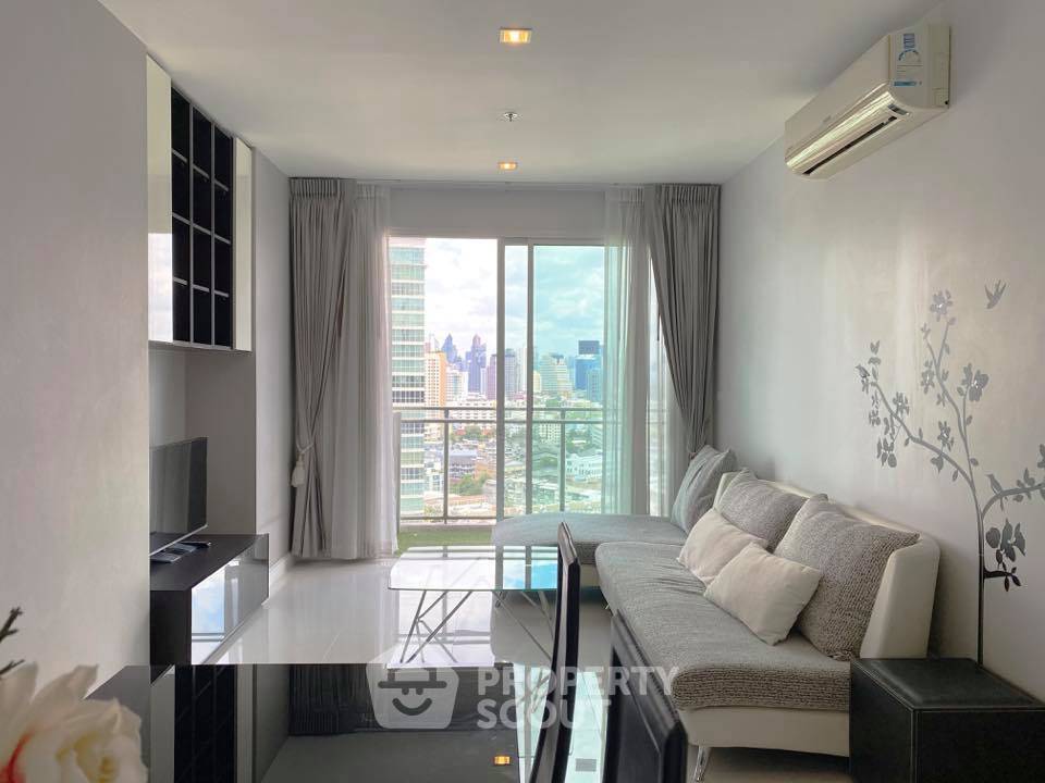 3-BR Condo at The Bloom Sukhumvit 71 near BTS Phra Khanong (ID 435876)