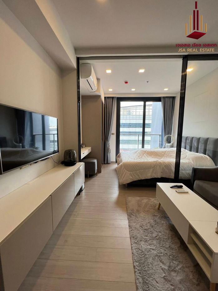 ✨ For Rent: One9Five Asoke - Rama 9 Condo ✨ 💰 Only 18,000 THB/month
