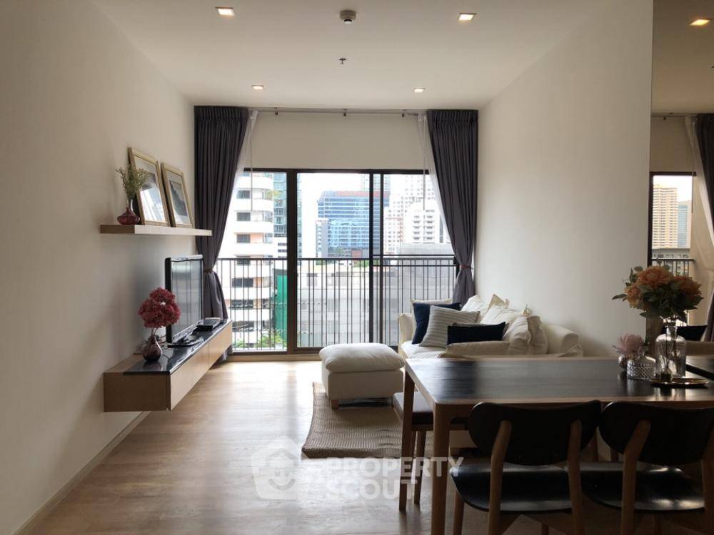 1-BR Condo at Noble Refine Prompong near BTS Phrom Phong (ID 487370)