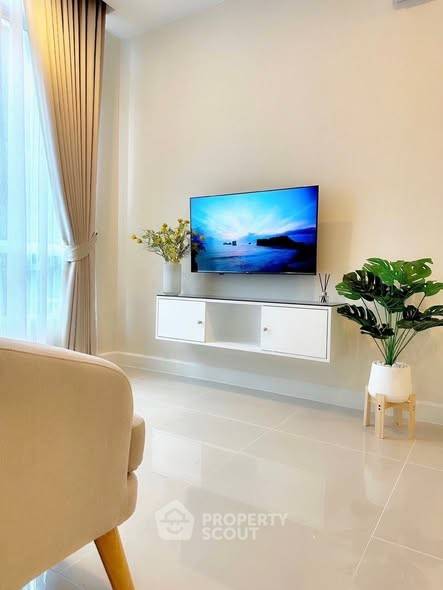 1-BR Condo at The Sky Sukhumvit near BTS Udom Suk (ID 2462323)