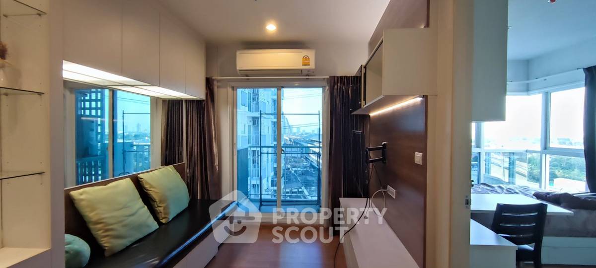 1-BR Condo at The Parkland Ratchada-Wongsawang near MRT Wong Sawang (ID 2464495)