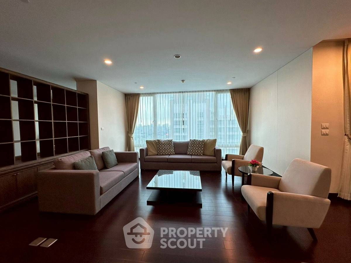 3-BR Condo at The Park Chidlom near BTS Chit Lom (ID 2466364)