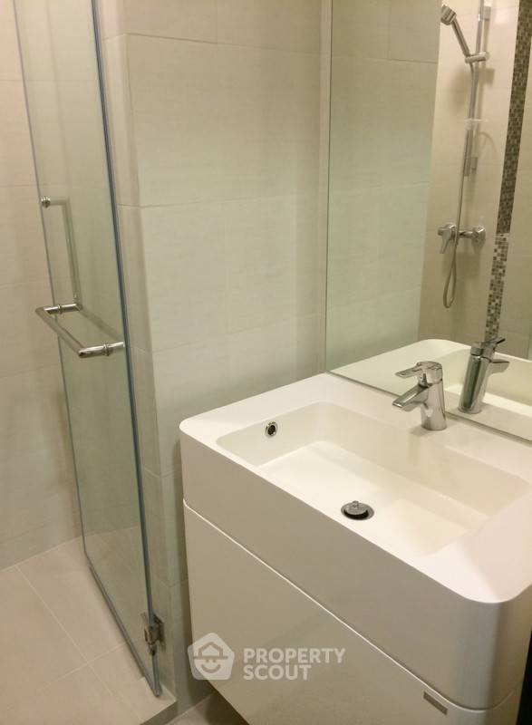 1-BR Condo at Condolette Midst Rama 9 near MRT Phra Ram 9 (ID 383221)
