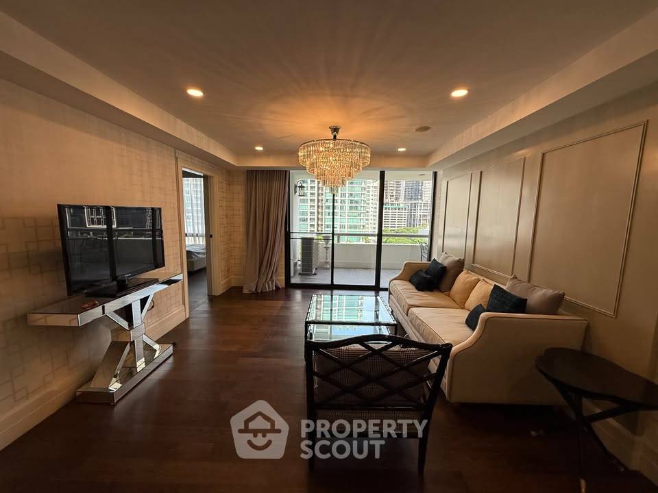 2-BR Condo at Somkid Gardens Condominium near BTS Chit Lom (ID 2465495)