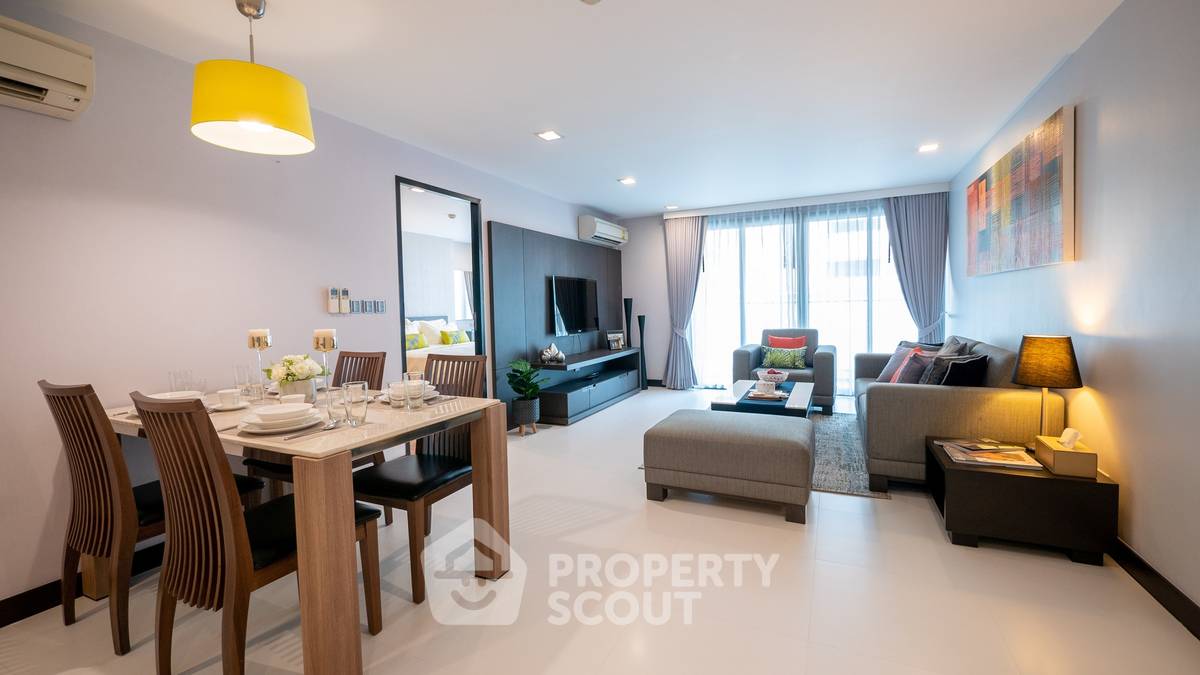 2-BR Condo at The Klasse Residence near MRT Sukhumvit (ID 1547553)