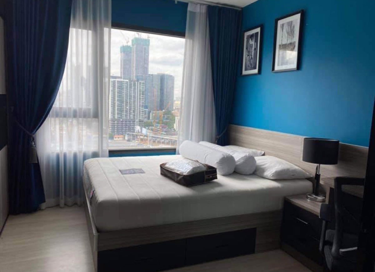 Life                       Asoke