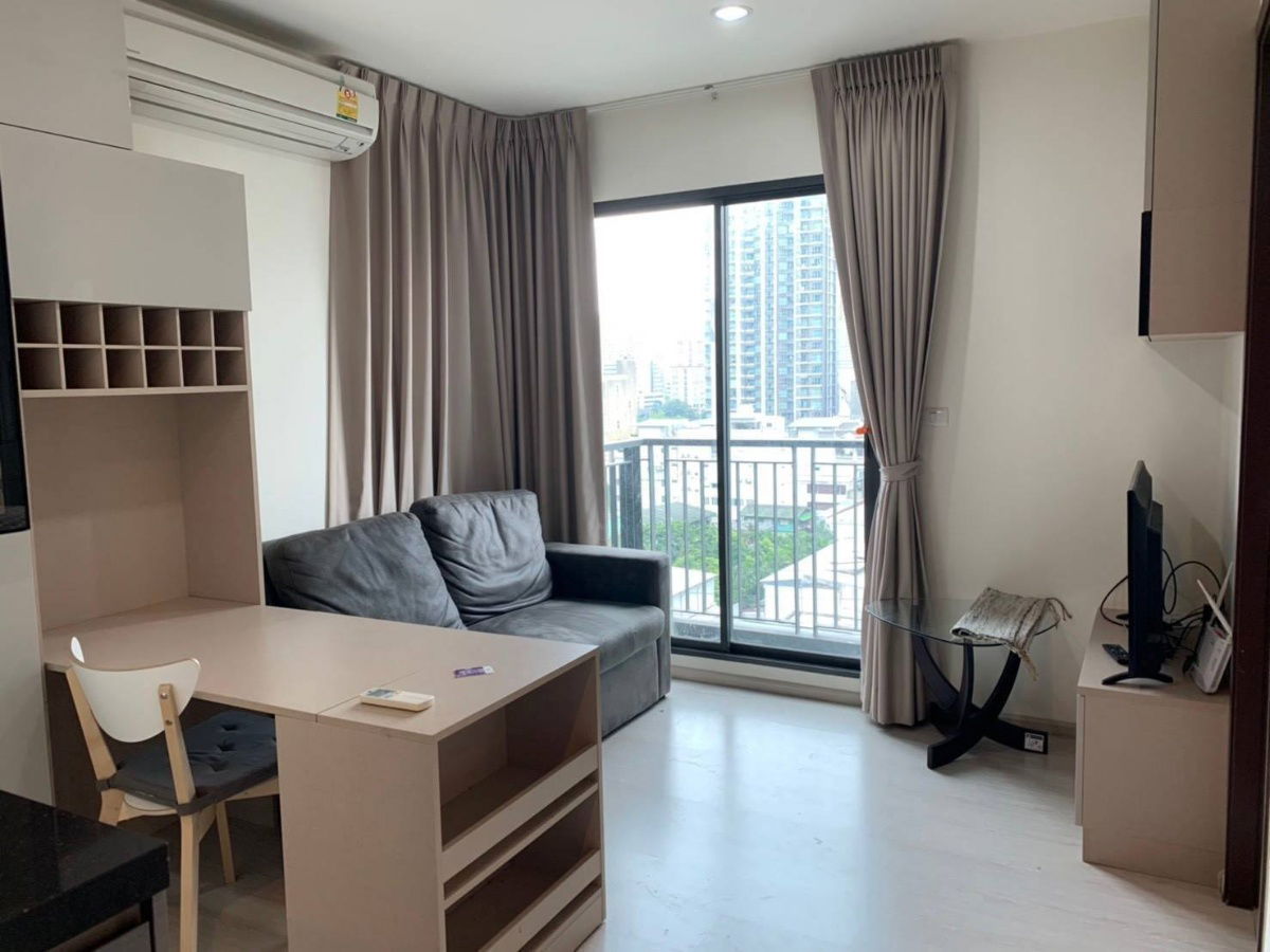 Condo for rent: Rhythm Asoke 1, ready to move in. If interested, contact Line @goodmanpro or call 0999029192.