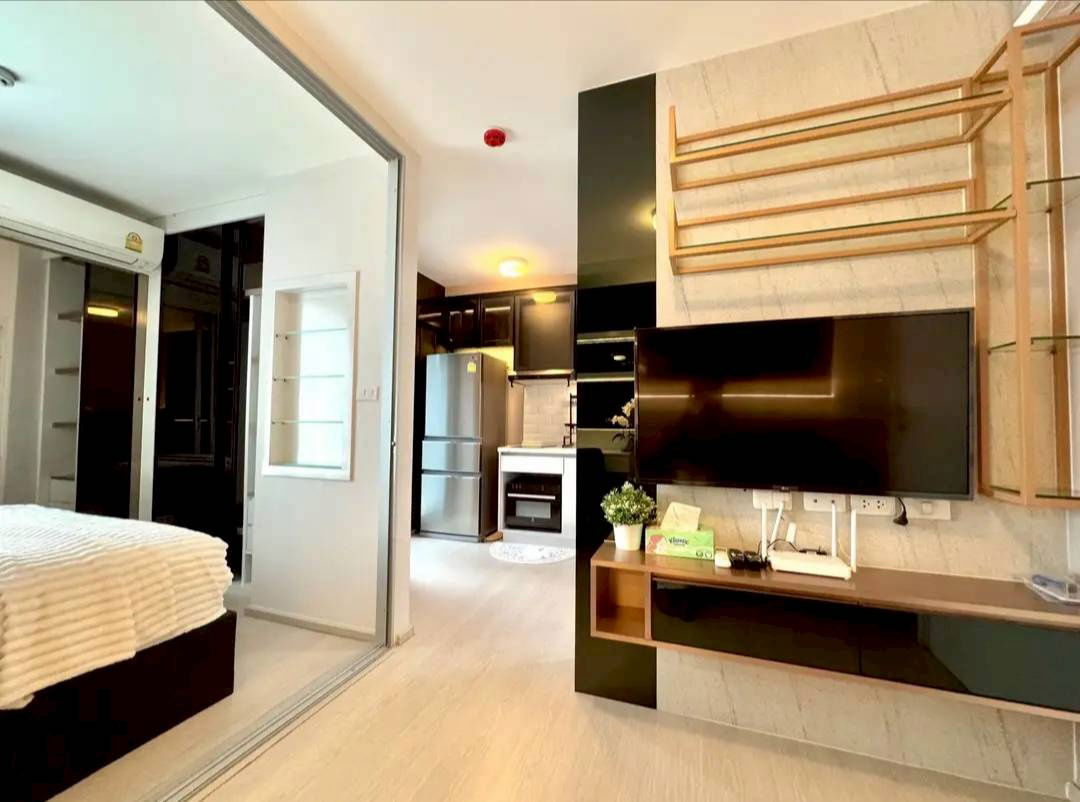 Plum Condo Ram 60 Interchange, 1B1B, 8 Floor, A Building, 25 Sq.m Rental 11,000 THB/Month Ready to move in