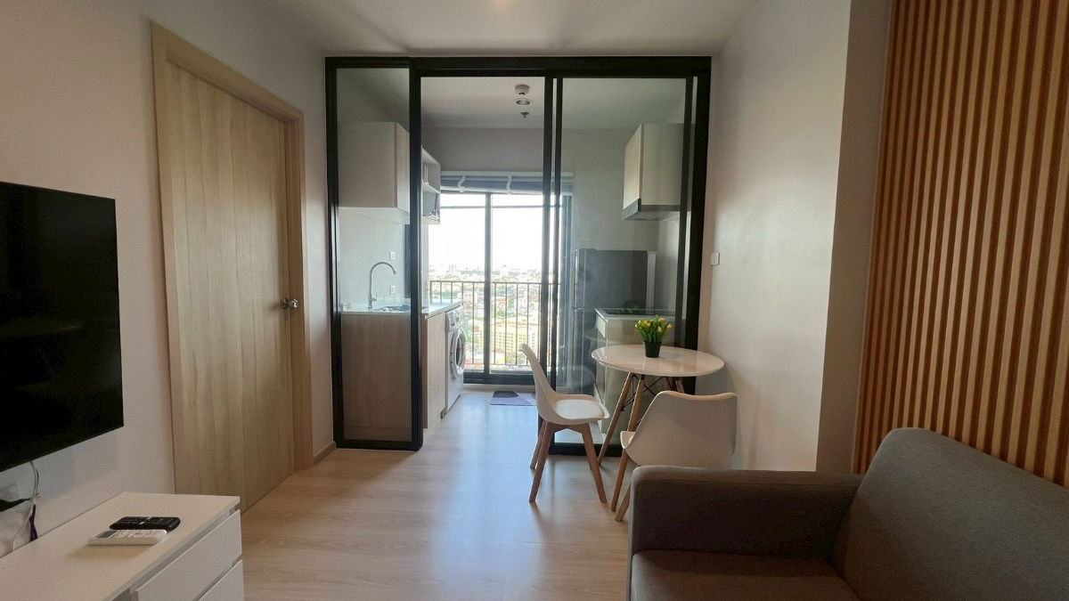 PFD-07606 Condo for Rent: NUE Noble Ngamwongwan Schedule a viewing ■ Line: @propertyfinder