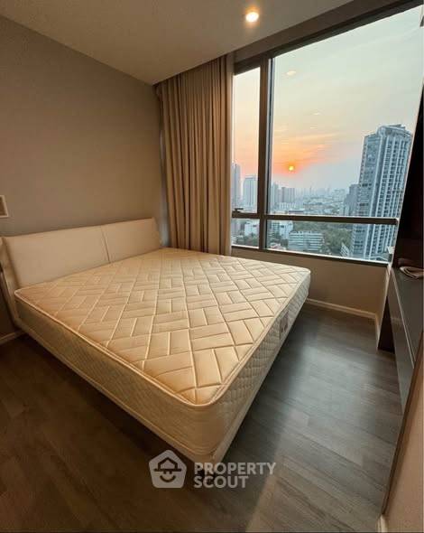 位于 The Room Sukhumvit 69 的 1 居公寓，靠近 BTS Phra Khanong（ID 2467081）