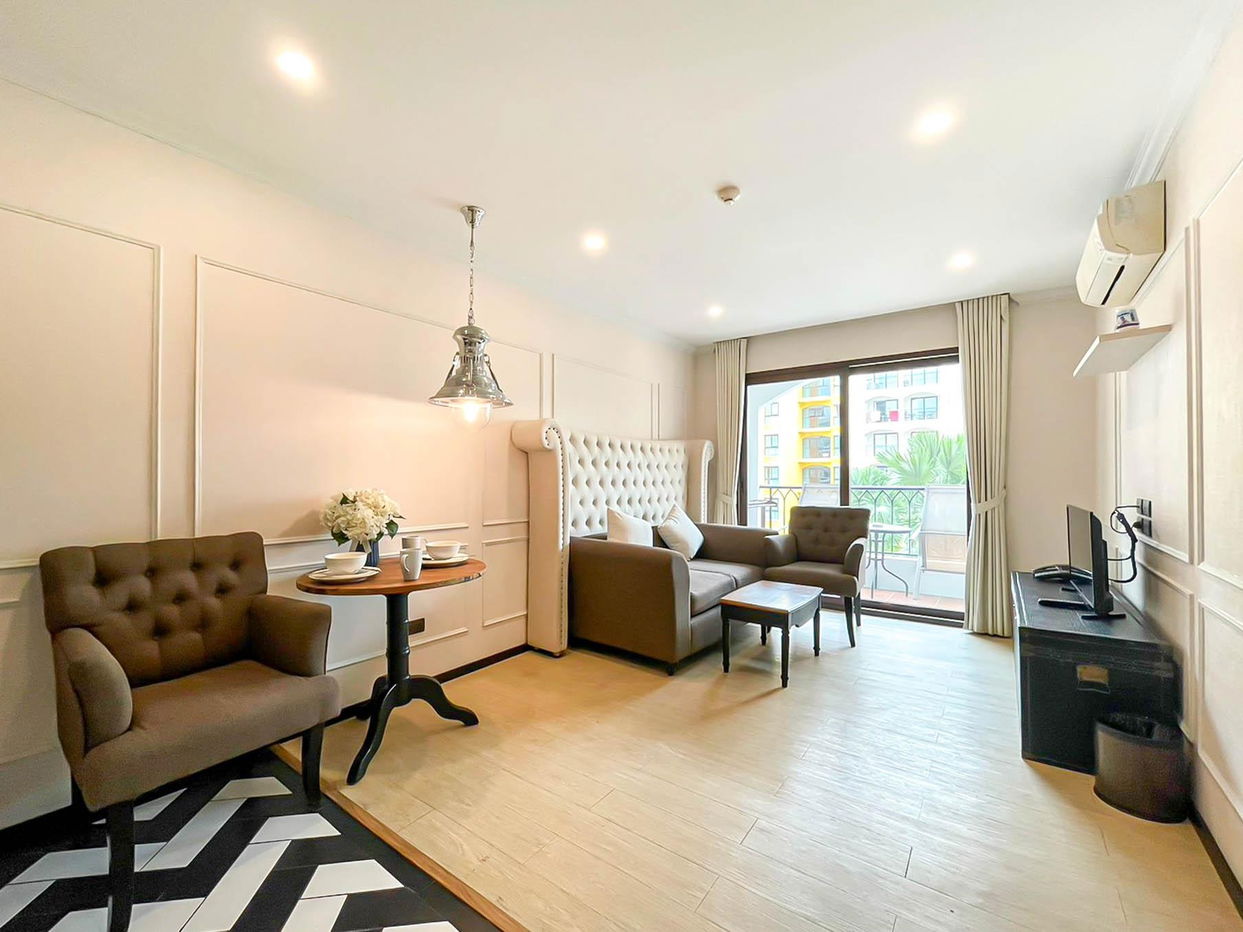 Venetian Condo for Rent