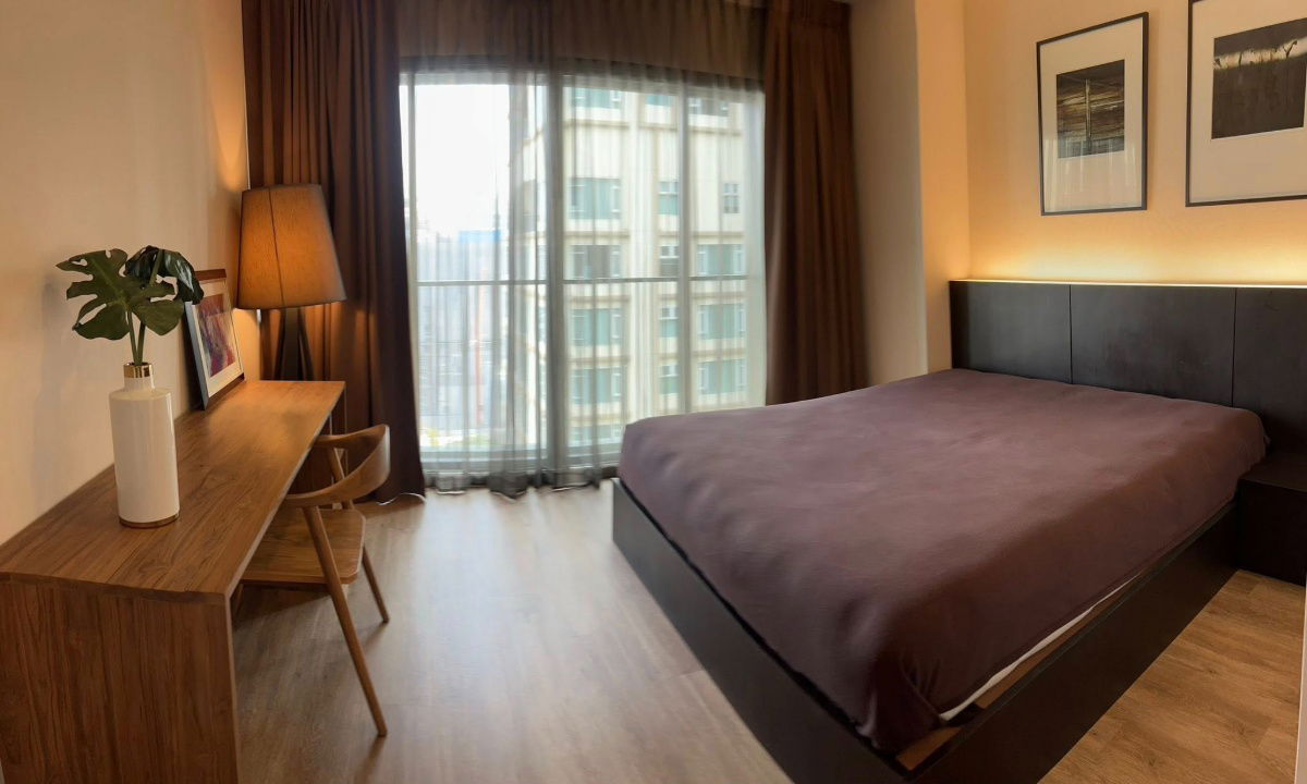 For Rent : ST0373 : Noble Solo