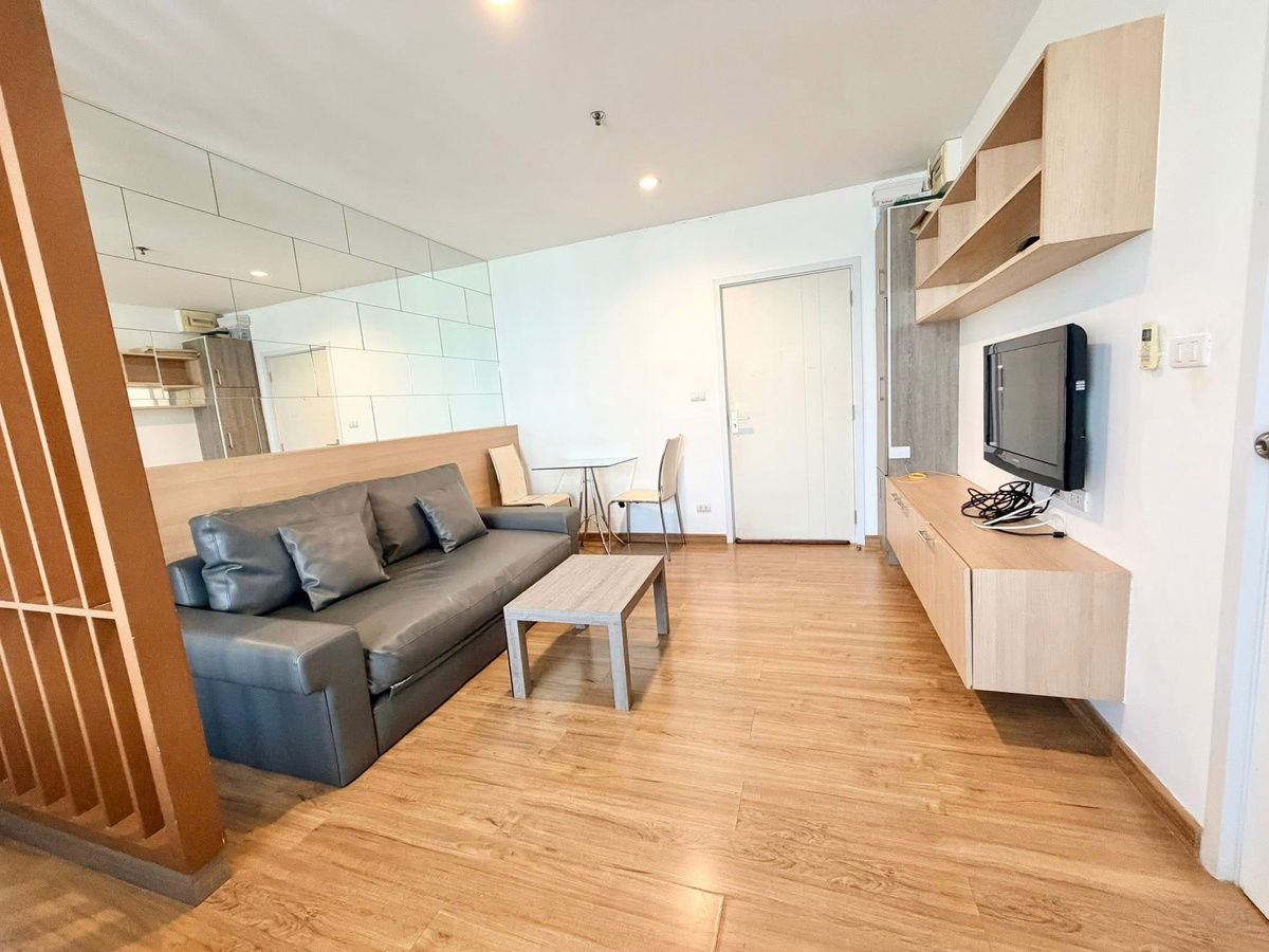 ADD line id : @cutecondo available to touring please make appointment here