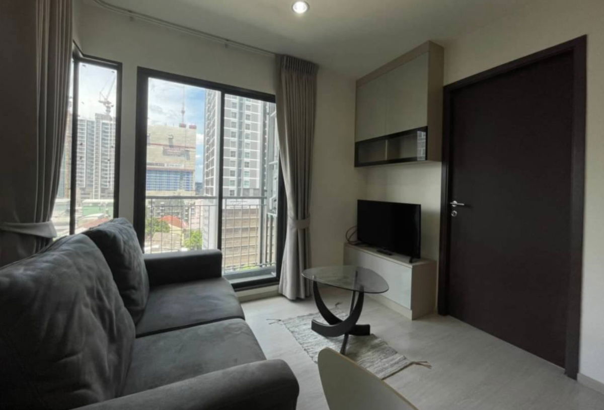 Rhythm Asoke1. 2bed 42sqm. Line id: @pfagent