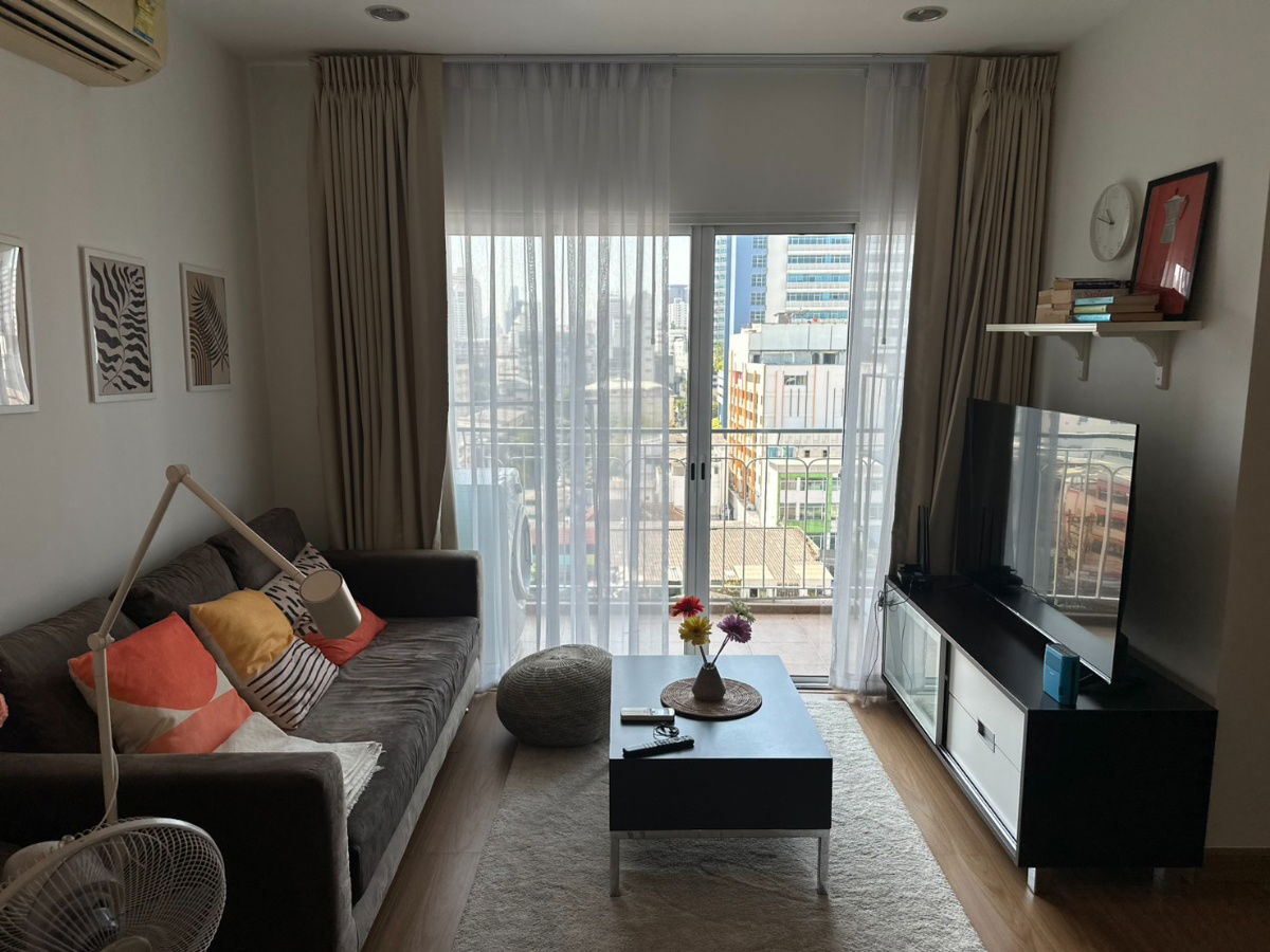 Apartment near Soi Rangnam, near BTS