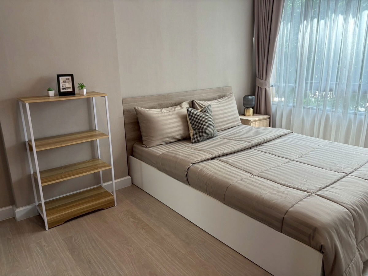 P696 Condo for rent Metro luxe Ratchada (Metro luxe Ratchada), very beautiful room, fully furnished, has washing machine, ready to move in