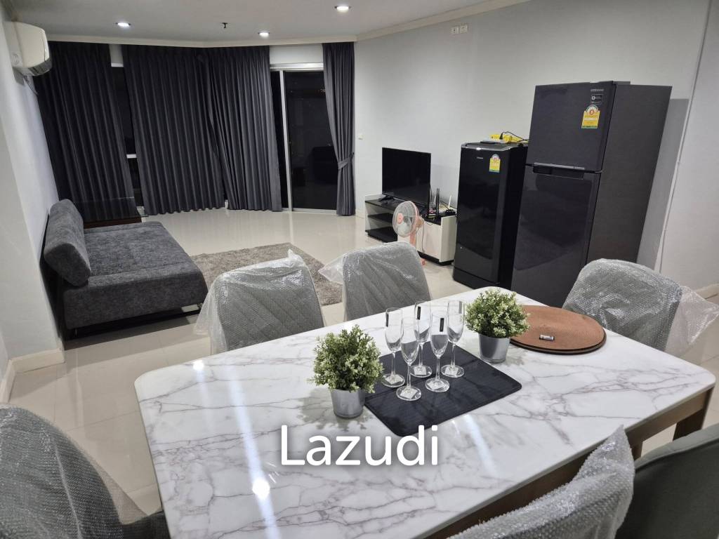 70 sqm high floor condo Sukhumvit Suites Khlong Toei Nuea