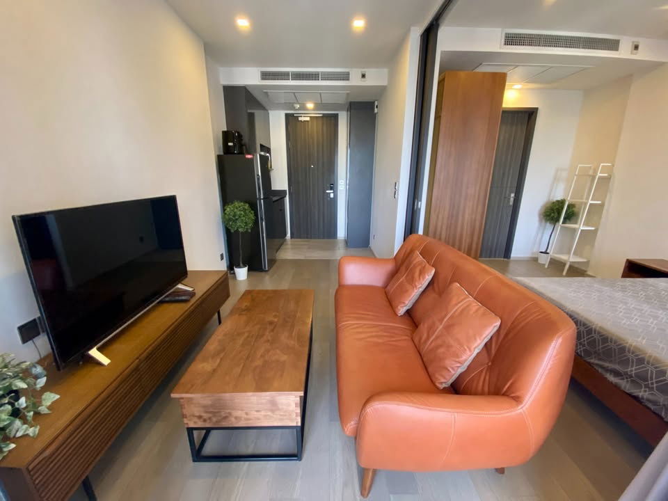For Rent - 1 Bedroom, 34 Sq.m Condo at Ashton Asoke