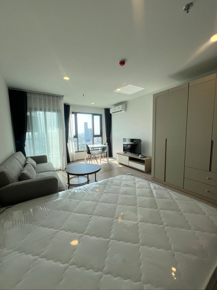 Aspire sukhumvit rama4 Bts prakanong