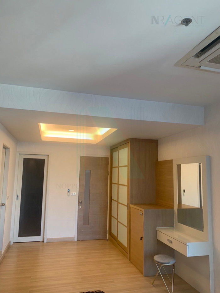 🎊 For Rent Condo BAAN SATHORN CHAOPRAYA Building 1, Floor 11,2 bed room, Room size 140.00 sqm