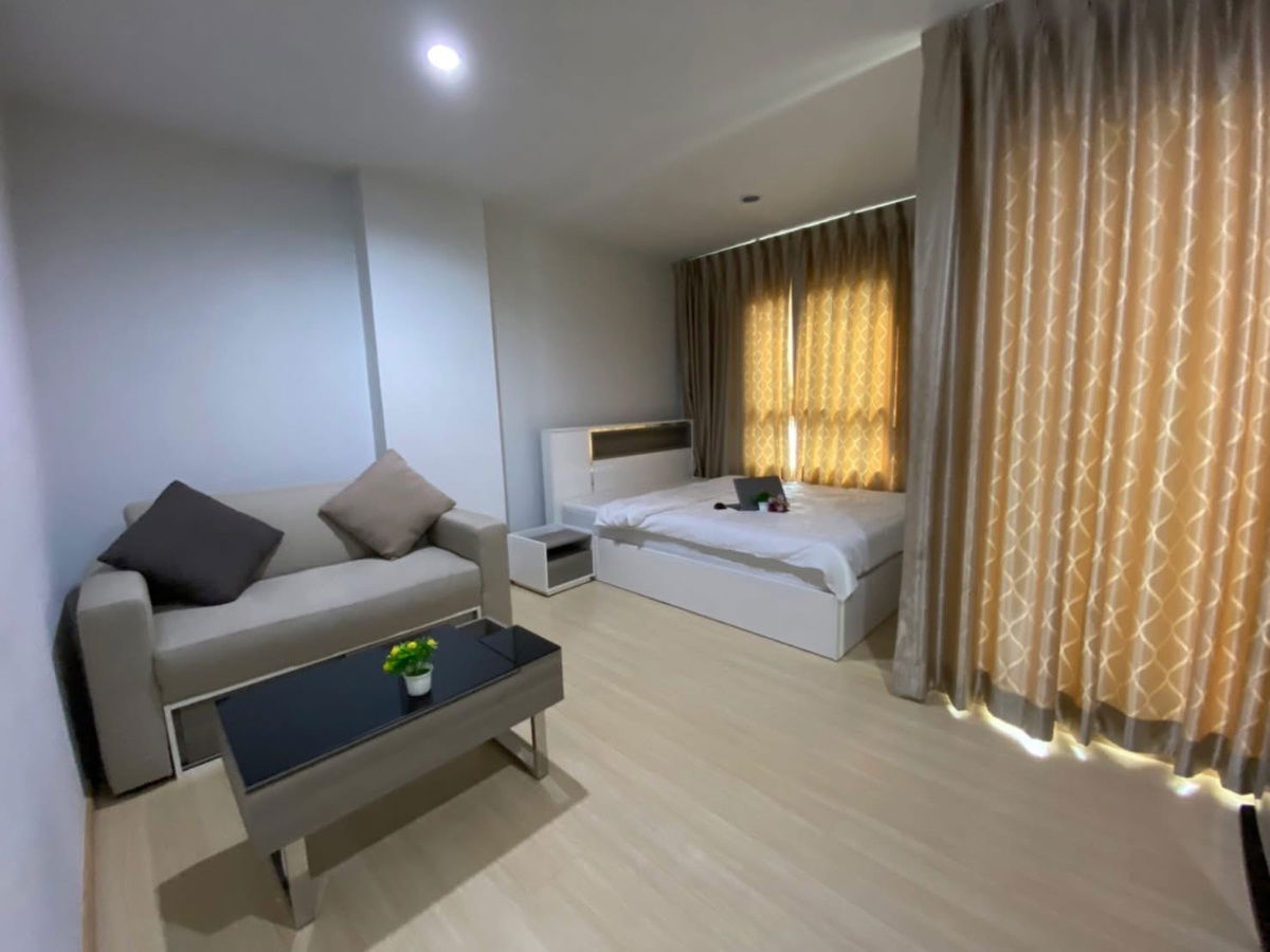 For rent condo ready to move in