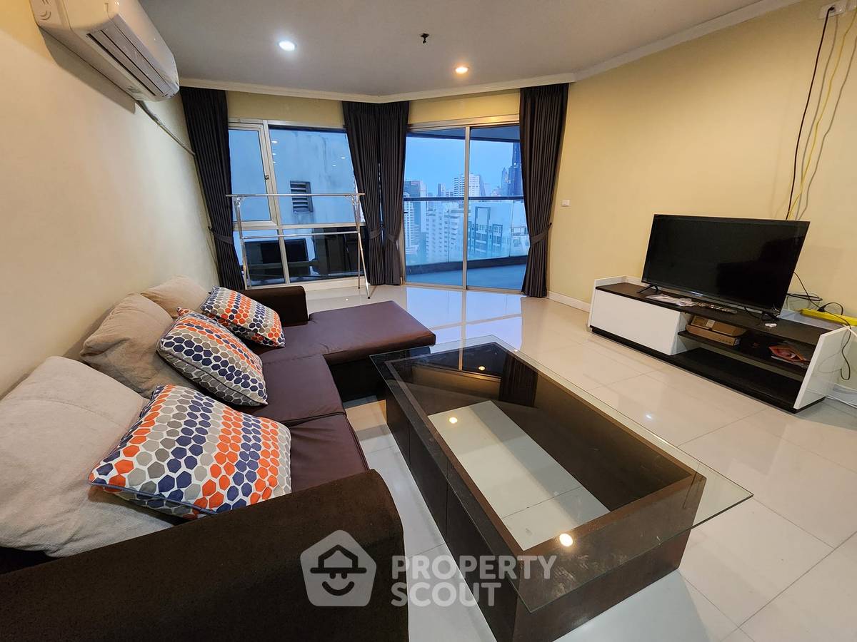 1-BR Condo at Sukhumvit Suite near BTS Nana (ID 1113006)