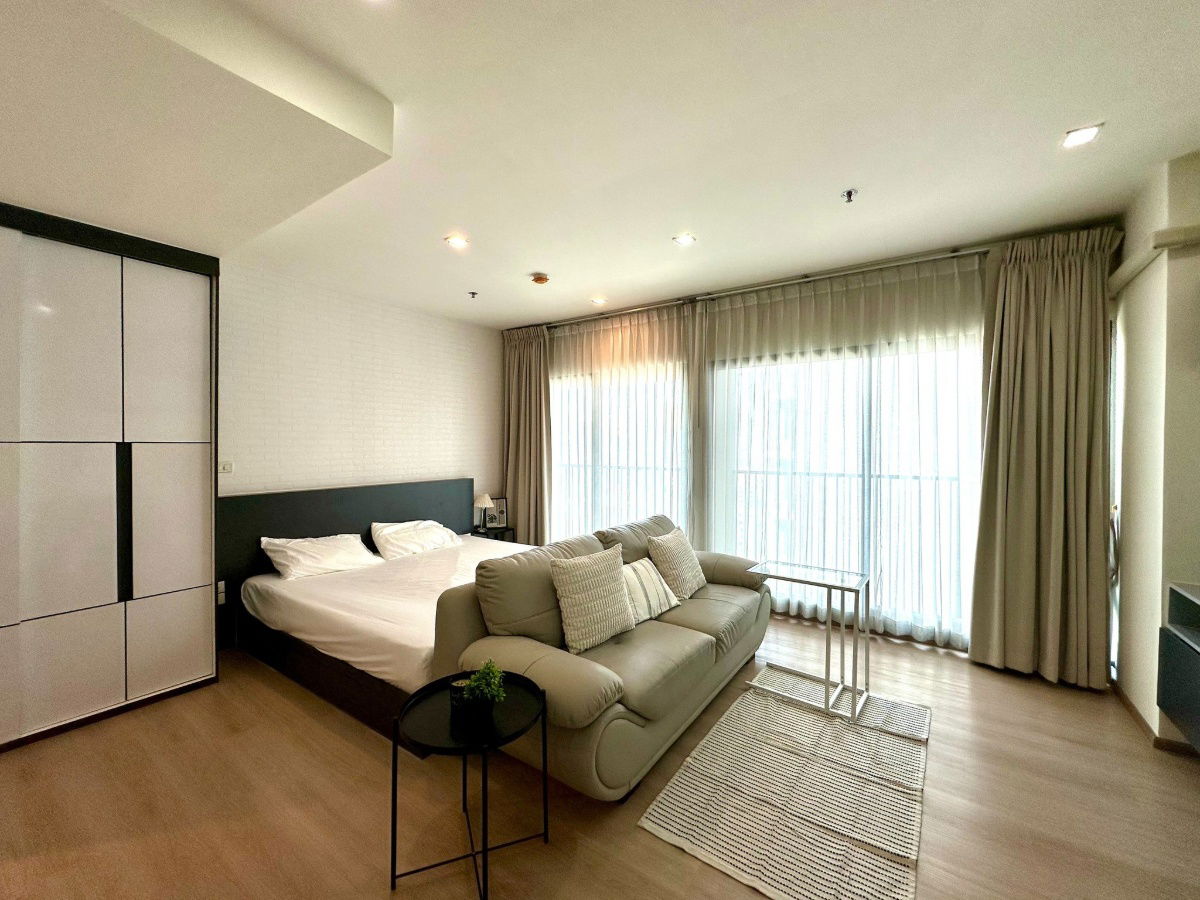 Condo for Rent Noble Remix (CR03413)