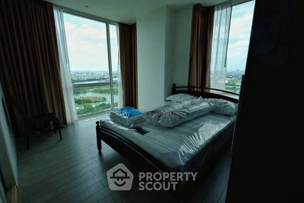 2-BR Condo at T.c. Green Rama 9 near MRT Phra Ram 9 (ID 2470497)
