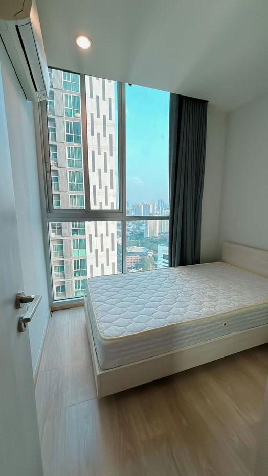 P-42347 Condo for rent Noble Revolve Ratchada fully furnished (Confirm again when visit).
