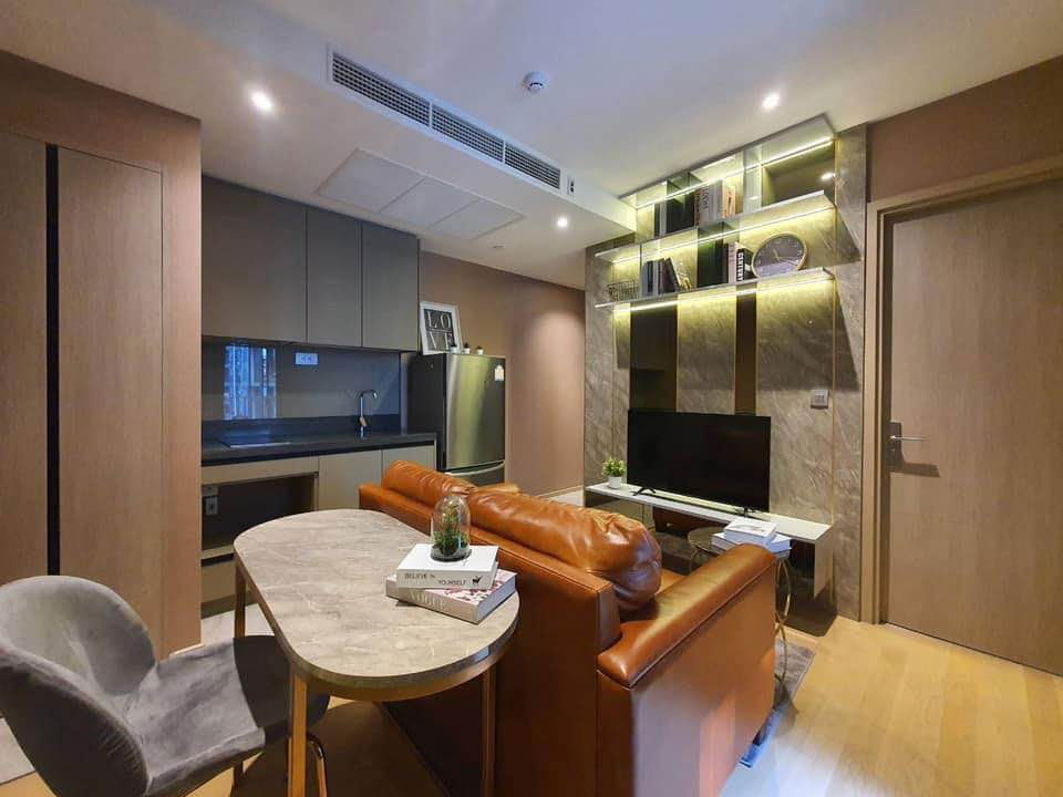 🟠For Rent - 1 Bedroom, 33.5 Sq.m Condo at Ashton Asoke-Rama 9