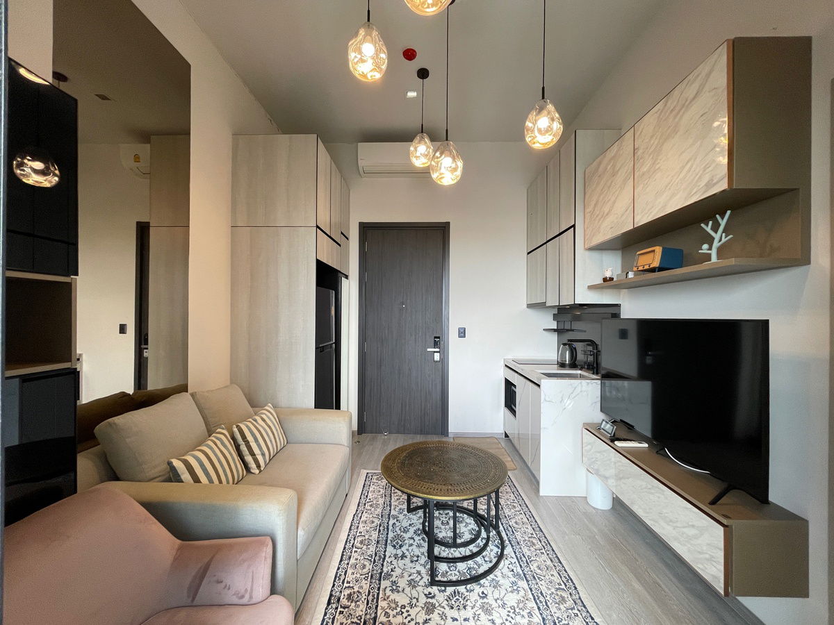 ငှားရန် : The Line 101 condo |