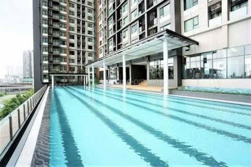 For Rent condo Life Asoke fully furnished (S15-0548)
