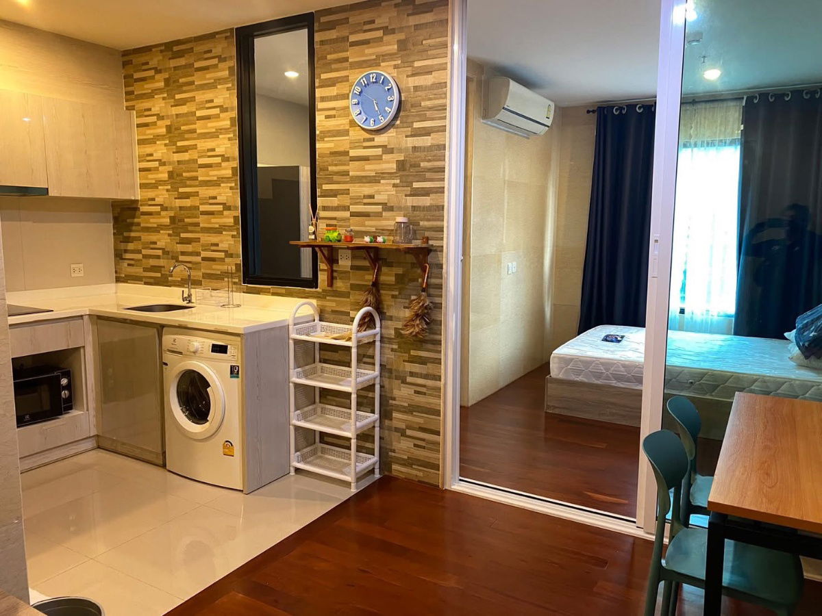 ✨ Life Asoke | Spacious 35 sqm (1 Bed Plus) | Next to MRT Phetchaburi & ARL Makkasan | Only THB 20,000/month!