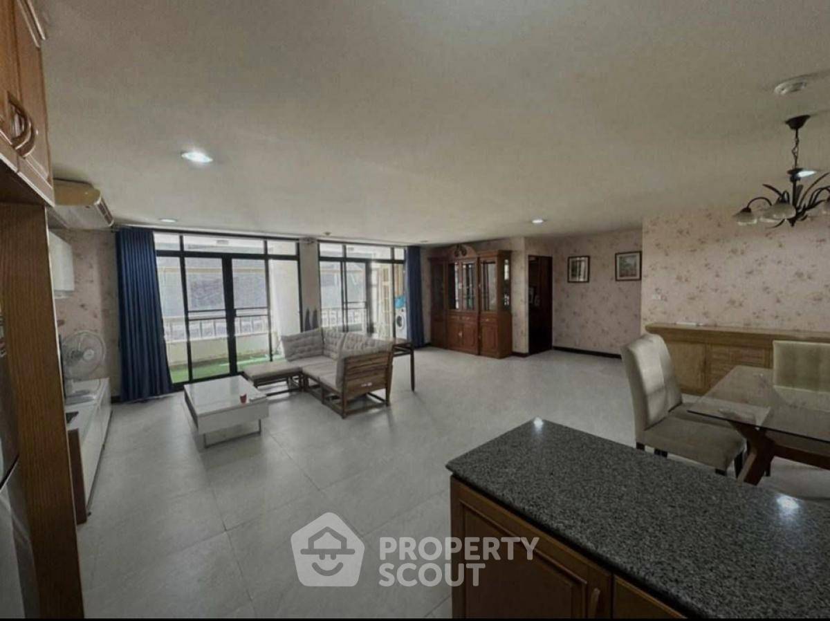 Baan Chan 公寓的 3 居公寓，靠近通罗 (ID 2470313)