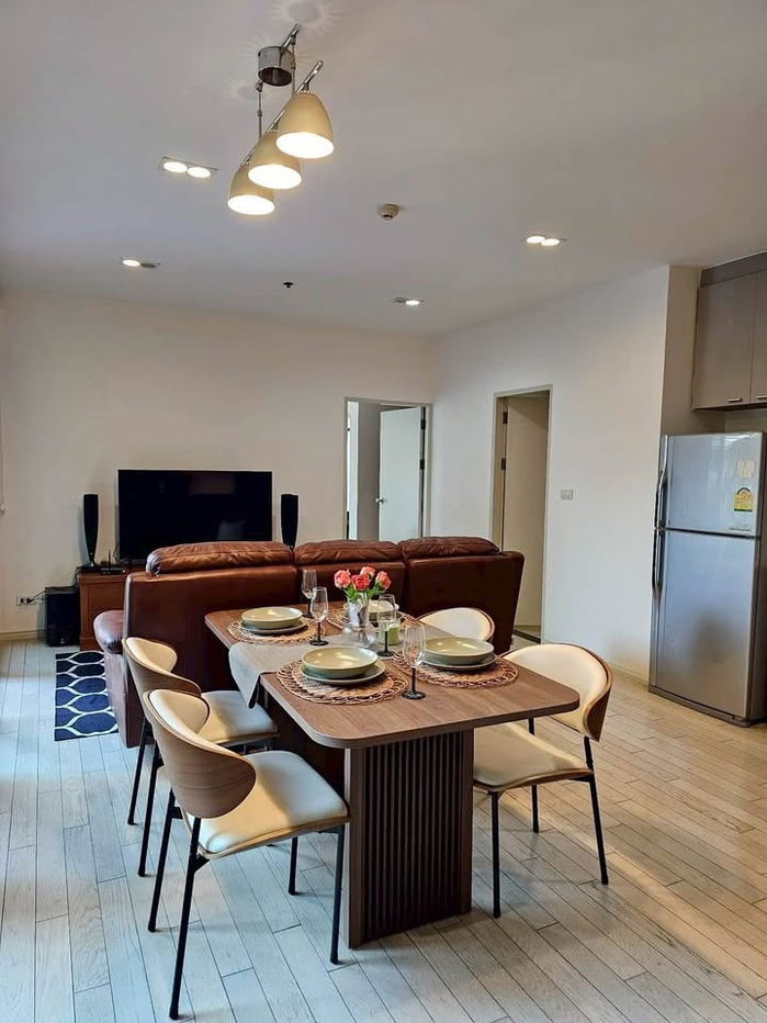 โนเบิล โซโล ห้องมุม 2 ห้องนอน 2 ห้องน้ำ |