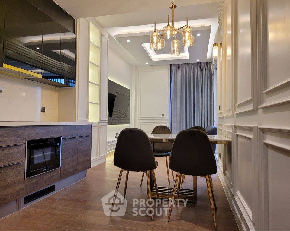 1-BR Condo at Muniq Langsuan near BTS Ratchadamri (ID 1950452)