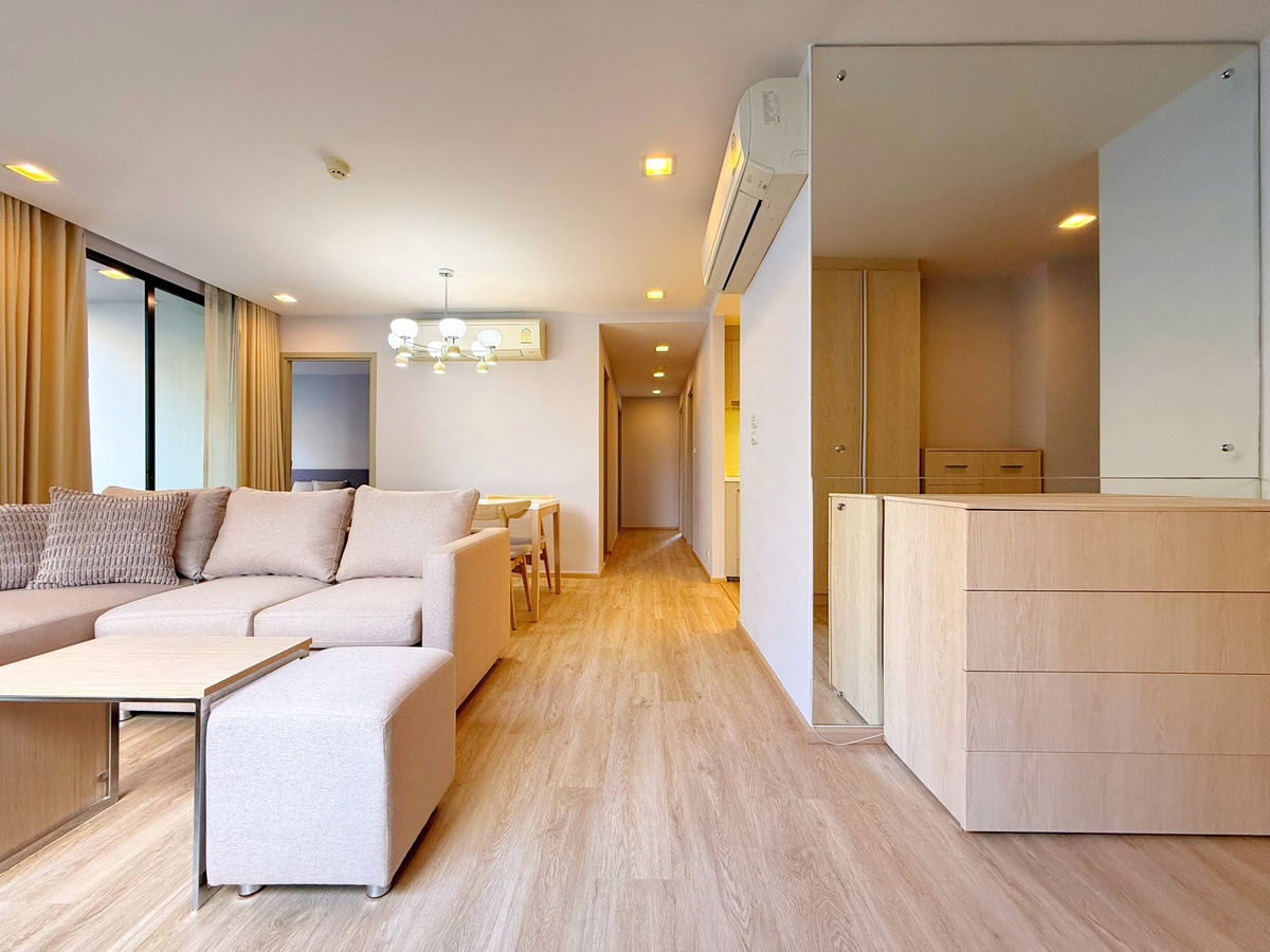 Liv@49 Condo Sukhumvit 49Beautiful 3 bedroom
